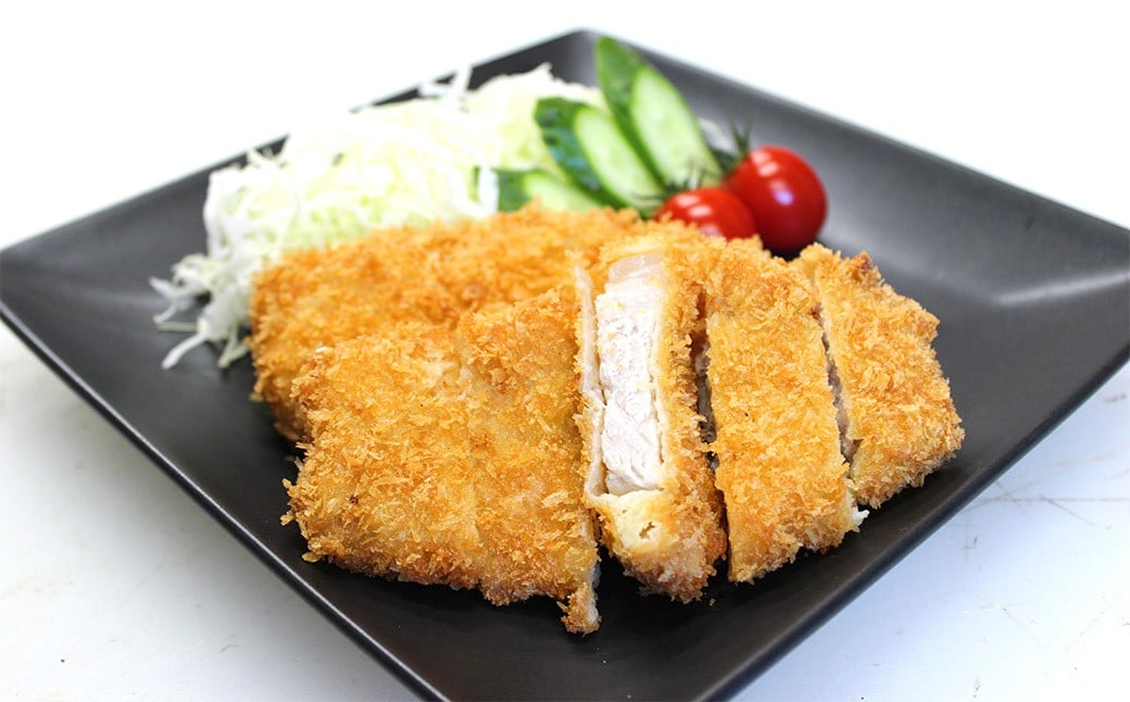 武藤牧場直売店山嘉 トンカツ ×4個 【冷凍】 ／ お肉 豚肉 とんかつ かつ 揚げ物 お惣菜 おかず 夜ご飯 三重県 桑名市