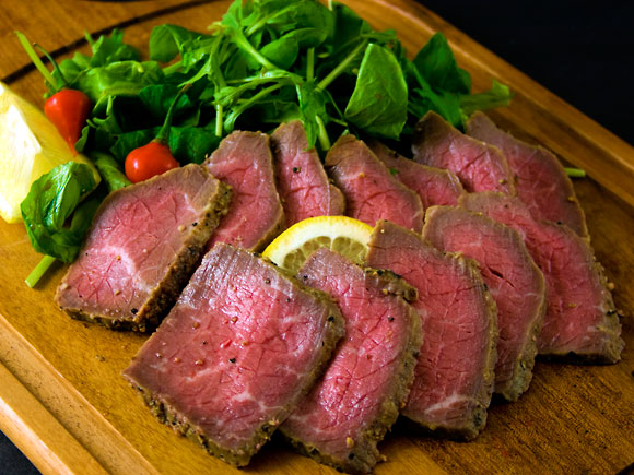 【2025クリスマス】クリスマス限定 ケーキ＆ローストビーフセット「バスクチーズケーキとガトーショコラセット＆ローストビーフ」