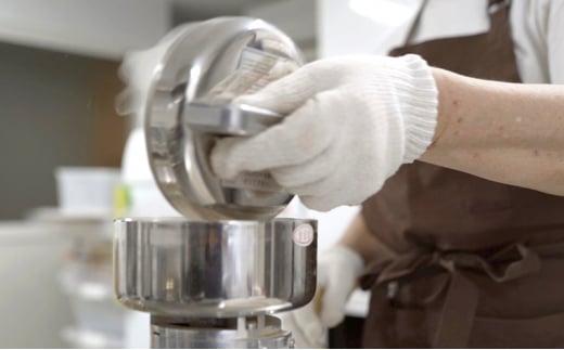 【ふるさと納税】 原木 椎茸 パウダー 健康 活力 元気 便利 産地 特産 しいたけ シイタケ パウダー 調味料 食品 ギフト  ふるさと納税 ふるさと 人気 おすすめ 送料無料 兵庫県 三田市 [3