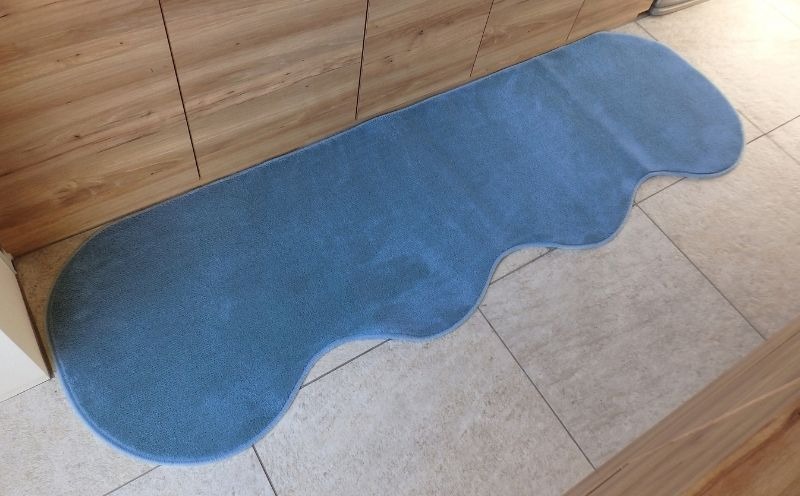 diw0340 北欧風キッチンマット ラグマットタイプ 65×255cm ピーナッツ型 ブルームーン 抗菌防臭 SEK 織人しきもの屋工房