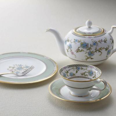 ふるさと納税 伊万里市 ヨシノ 22cmプレート(グリーン)9983-5J/T59511 |  | 02