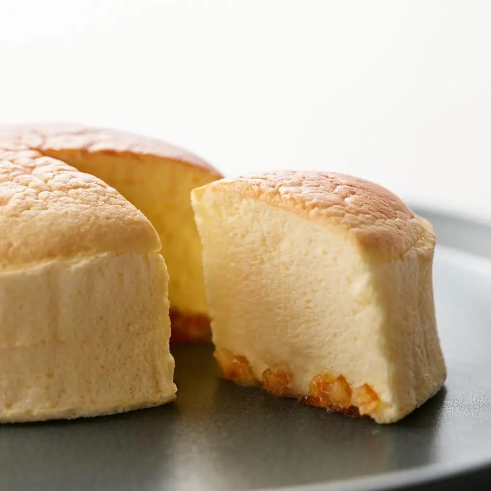 スフレチーズケーキ（直径15㎝）【rkn002】