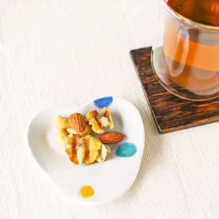 【波佐見焼】【かわいい♪小皿 箸置きに！】花まめ 箸置き 4点セット 食器 皿 【松幸陶芸】 [HB01] 波佐見焼