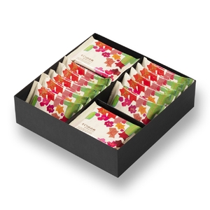 をぐら山春秋 あられ＆ショコラ 化粧箱(大)(16袋)｜小倉山荘 あられチョコ おかきチョコレート スイーツ 京都土産 和菓子 洋菓子 贈り物 ギフトスイーツ [1609]