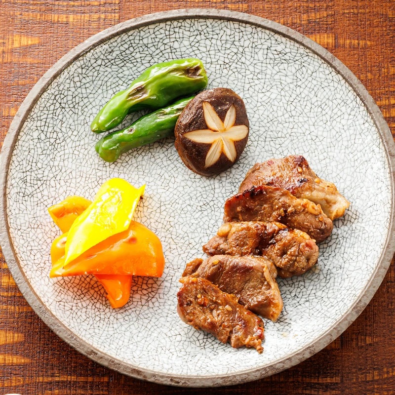 【定期便6ヶ月】 国産 豚ハラミ 1kg（500g×2パック） | 味付き 特性オリジナル タレ味 | 豚肉 豚 ホルモン ハラミ はらみ 北海道産 焼肉 焼き肉 キャンプ BBQ おすすめ 手切り_