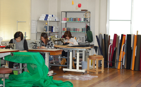 たっぷりトート＜赤＞ 横幅48cm×縦幅33cm×マチ20cm トートバッグ かばん トート バッグ 国産 帆布 赤 F6L-140