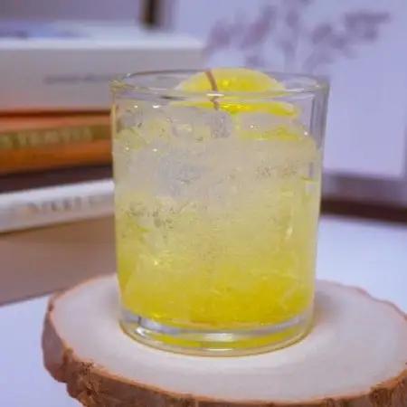 尾張旭 喫茶キャンドル(レモンソーダ)|Souhan Candle　240g程度×1個【1733406】