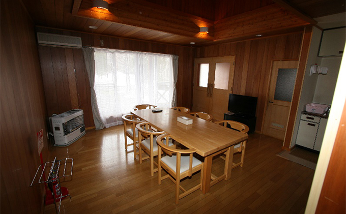 夏のコテージ1泊プラン【 北海道 オホーツク 枝幸 宿泊 温泉 宿泊券 アウトドア 記念 旅行 】