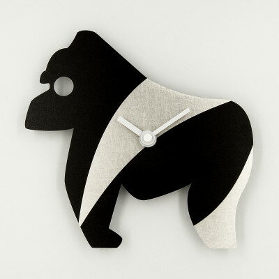 【ふるさと納税】壁掛け時計「kuro-gori san」【1666388】