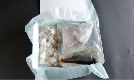 鯛めしセット （180ｇ×３パック） カマ付き まだい 鯛 冷凍 ダイスカット サイコロ コロコロ 角切り 鯛めし 釜めし 炊き込みご飯 10000円  おかず 惣菜 つまみ 入れるだけ 国産 魚介 