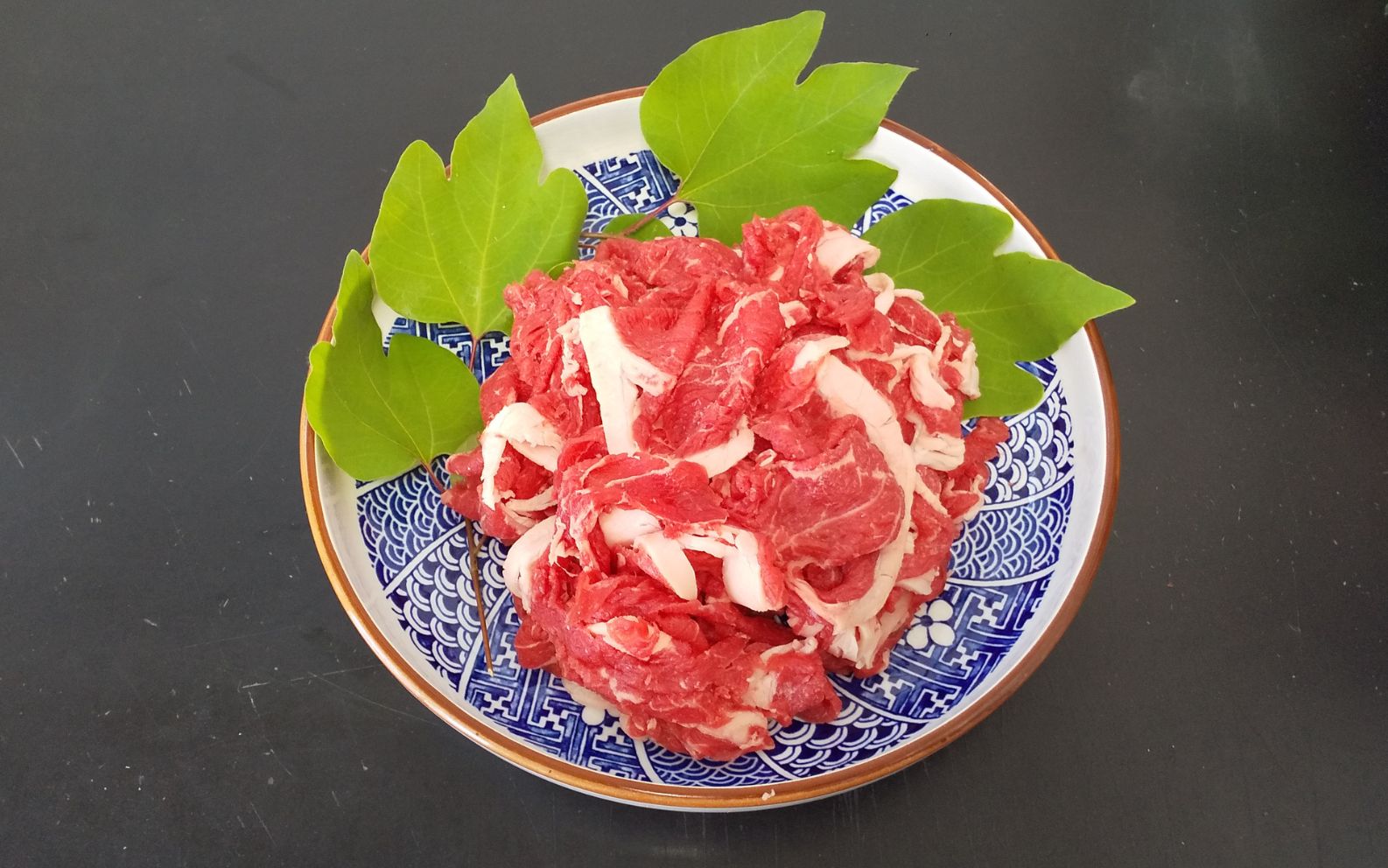 岡山県産 国産牛 牛肉 切り落とし 1.5kg(250g×6)　岡山県産 国産牛 ギフト お歳暮 プレゼント 【ymmt006-01】