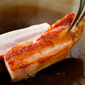 四元豚 熟成 ベーコンブロック 150g ×3個セット (合計 450g ) GIFTON 豚肉 ベーコン 厚切り BBQ 焼き肉 ギフト お歳暮 お中元 プレゼント 贈答 おつまみ 晩酌 お弁当 冷