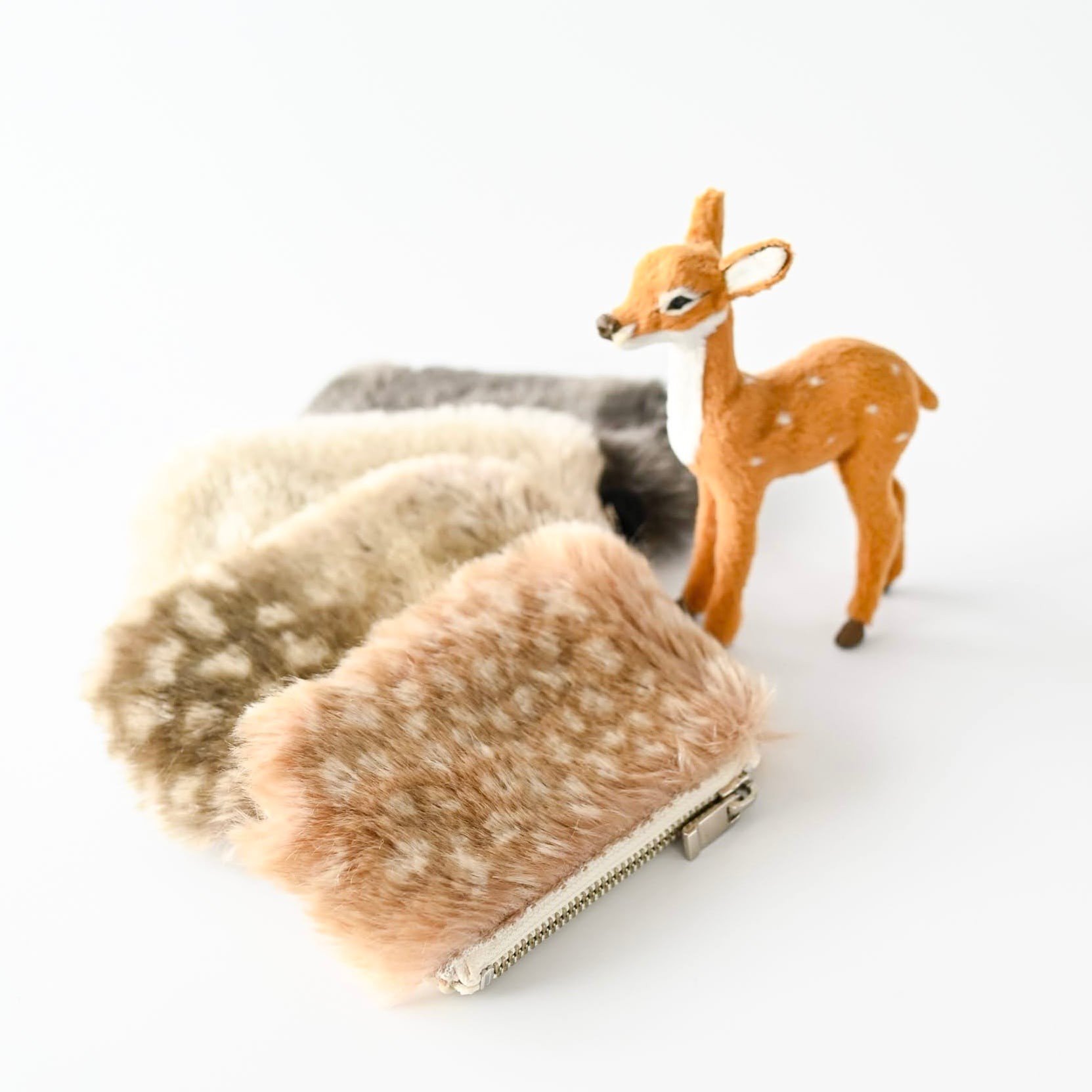 
                  ふわふわモフモフ◇マルチコインケース 4種類 小物 ファッション 雑貨 日用品 ふわふわ もふもふ プレゼント ギフト 贈り物 奈良県 奈良市
                