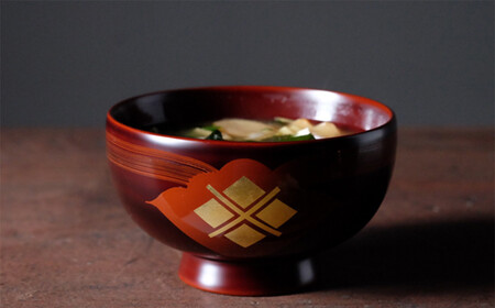 汁椀　花塗り　秀衡一つ雲　1個（朱色） / 漆器 お椀 吸い物椀 おわん 食器 漆椀 漆塗 うるしぬり 手塗り 木製 伝統工芸品 和 お正月 高級 結婚 新築祝い お祝い 贈答 贈り物 プレゼント ギ