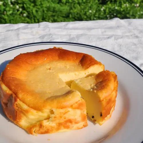 【米粉の濃厚 チーズケーキ】 こだわり 13㎝ホール  チーズケーキ （Aq-001） 