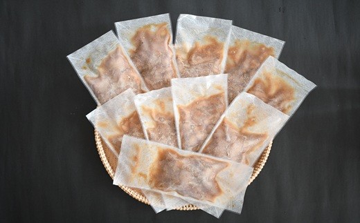 1パック95gの食べ切りサイズで、お茶碗1杯分の海鮮丼にちょうどいい量。忙しい日の食事や夜食にもおすすめです。