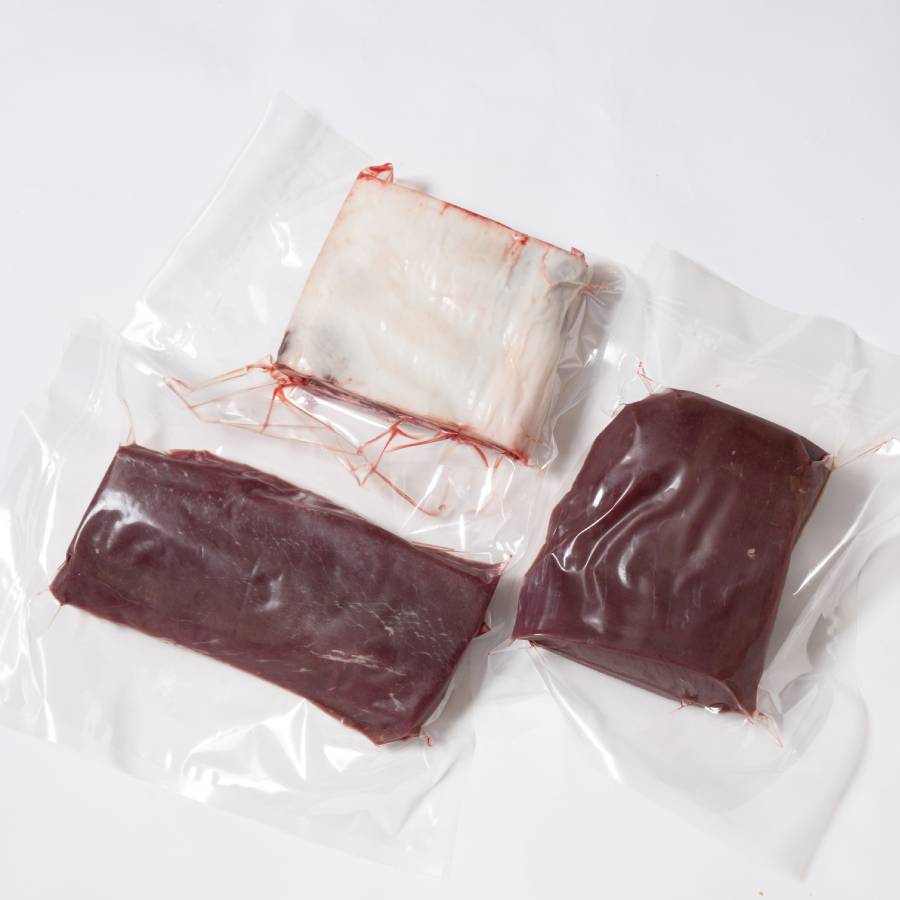 ＜上田精肉店＞エゾ鹿肉ロースト3点セット（ロース・モモ・バラ）