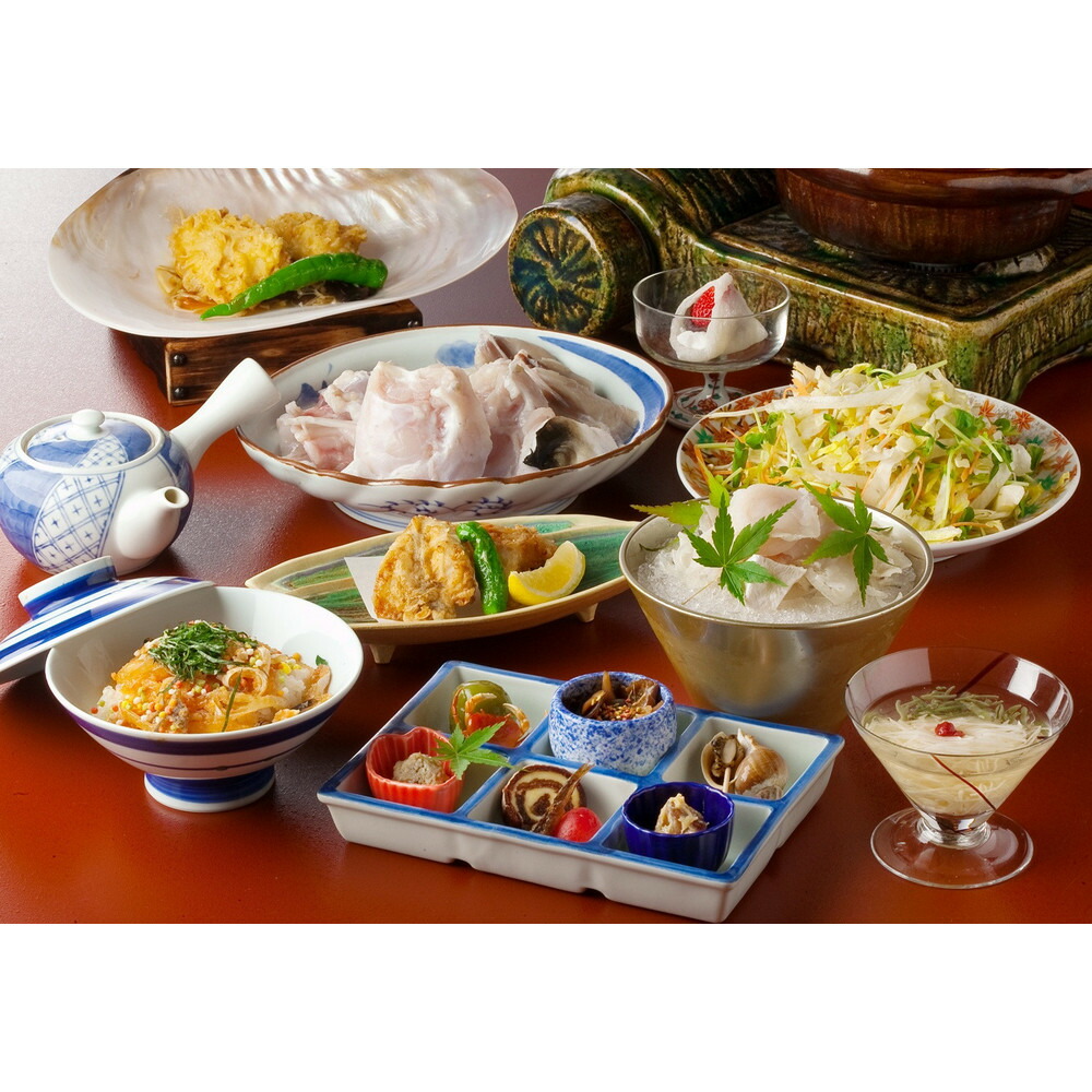 【福岡市】日本料理てら岡のお食事券[5,000円×3枚] ※15,000円分