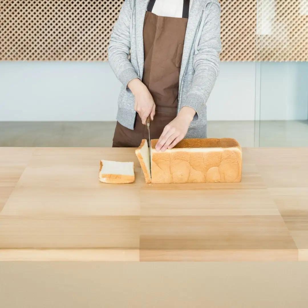 なめらかな切れ味のパン切り包丁 パン切り包丁 キッチン用品 調理器具
