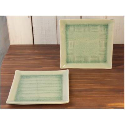 ふるさと納税 瀬戸市 灰釉7寸正角皿　波紋&市松セット(化粧箱入り) 瀬戸焼 |  | 01
