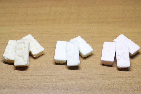 こめらむね 食べ比べ【通常・秋田杉の味・いちご味】各24粒入（12粒×2袋）×1セット 計3セット ラムネ菓子 ＜ゆうパケット＞