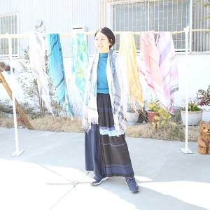 50-19【tamaki niime・イッテンモノ】Lab見学付・roots shawl引き換え券～ヘソノオMAGAZINEコラボ返礼品～