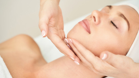 Bodycare Salon MYSA ご利用ギフト券30,000円分 マッサージ ボディケア スウェディッシュマッサージ  全身フルコース フェイシャル アンチエイジング リフトアップ ディープクリ
