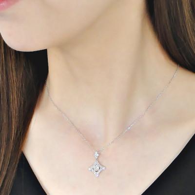 ふるさと納税 韮崎市 ネックレス プラチナ PT900 ダイヤモンド 1ct ベリーライトイエロー 菱形 f073-pt |  | 02