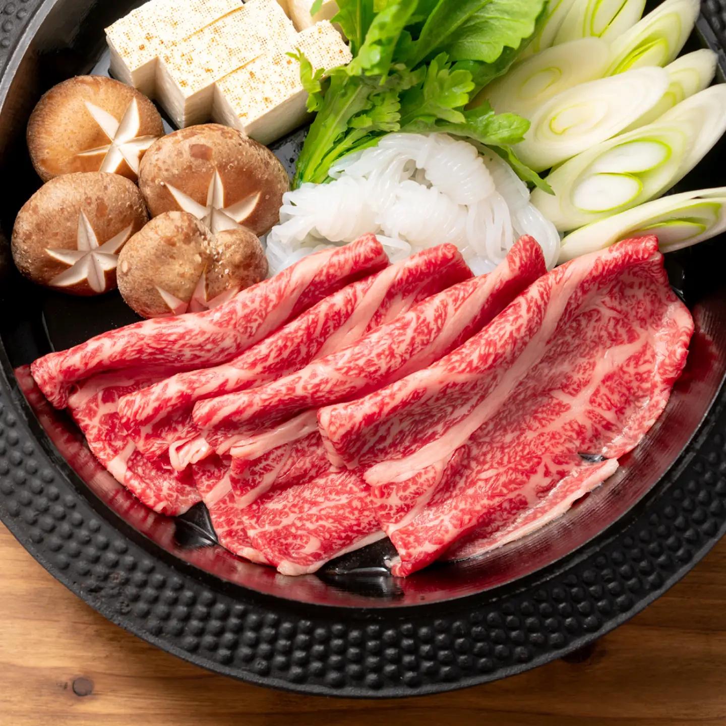 【全3回定期便】GI認証 くまもとあか牛 特選 すきやき用 約500g 和牛 牛肉 すき焼き 冷凍【阿蘇牧場】[AYBX119]