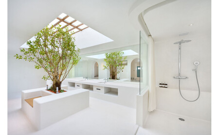 プリシアリゾートヨロンスイートヴィラぺア宿泊券（1泊朝食付）