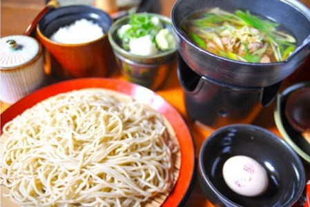 【宿泊やお食事に利用可能】南小国町観光商品券1万円（1000円×10枚）