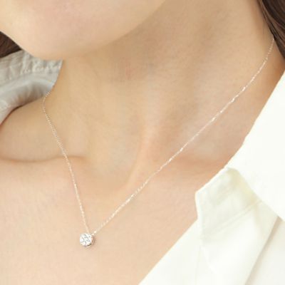 【ふるさと納税】フラワーダイヤ ペンダント P5934DI-P2 ダイヤ プラチナ ジュエリーアクセサリー レディース ギフト 贈り物 プレゼント 記念日 ケース付 鑑定書 保証書 華奢ネックレス [C2201]