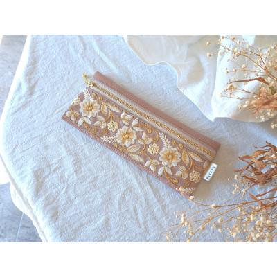 ふるさと納税 日光市 インド刺繍とレザーのペンケース / トルマリン