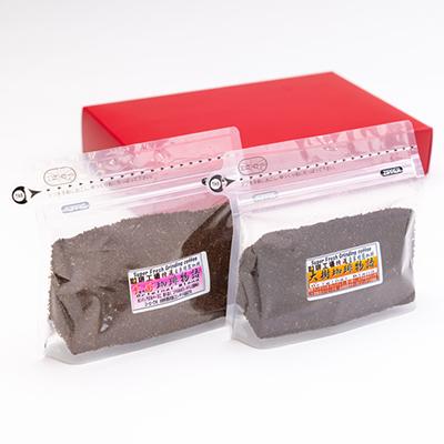 ふるさと納税 大樹町 自家焙煎珈琲大樹珈琲物語100gと宇宙(そら)珈琲物語100g袋セット中細挽粉ギフトセット |  | 01