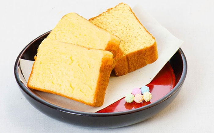 かめや菓子舗のかすていら プレーン×ばなな