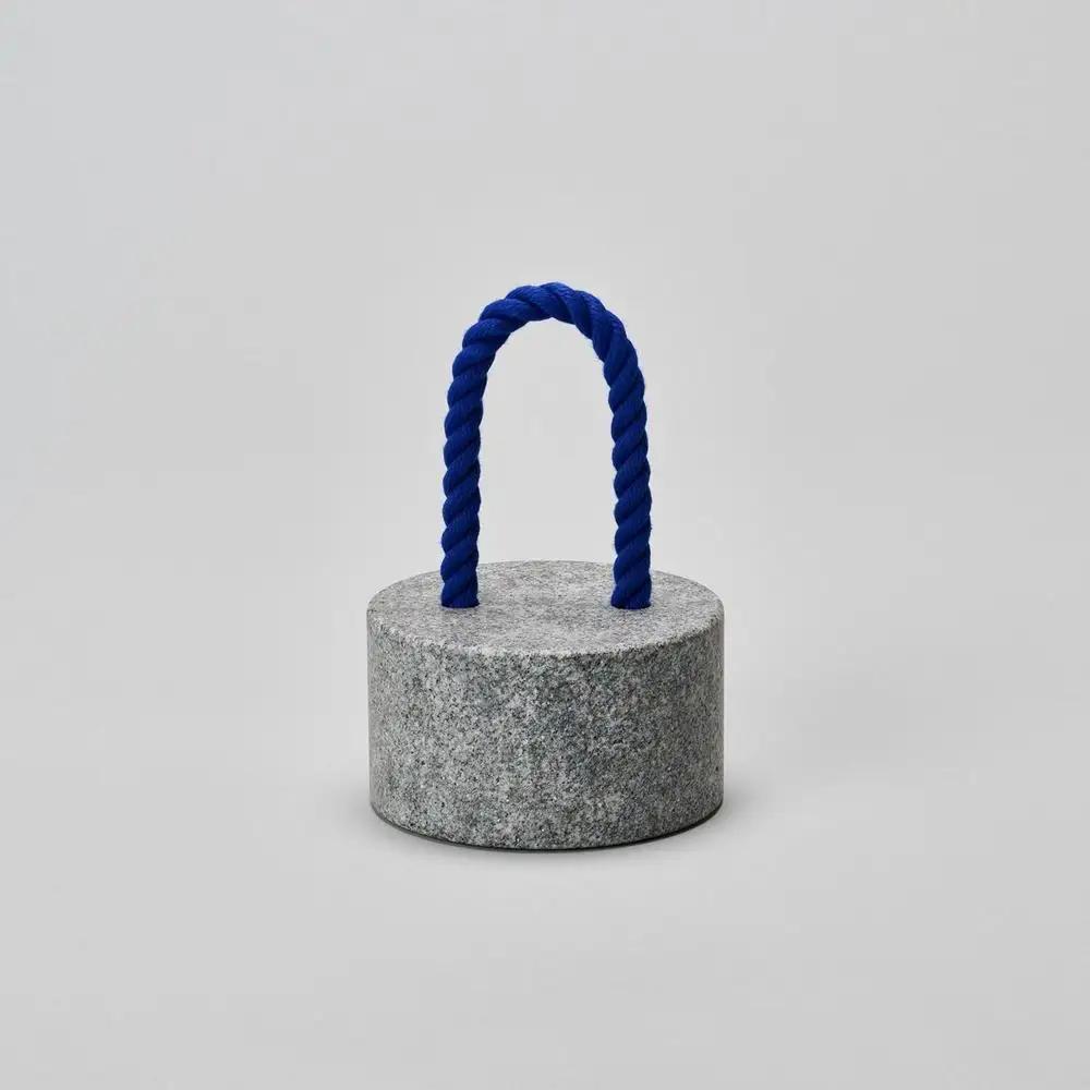 FUJ #1 Blue｜庵治石ドアストッパー
