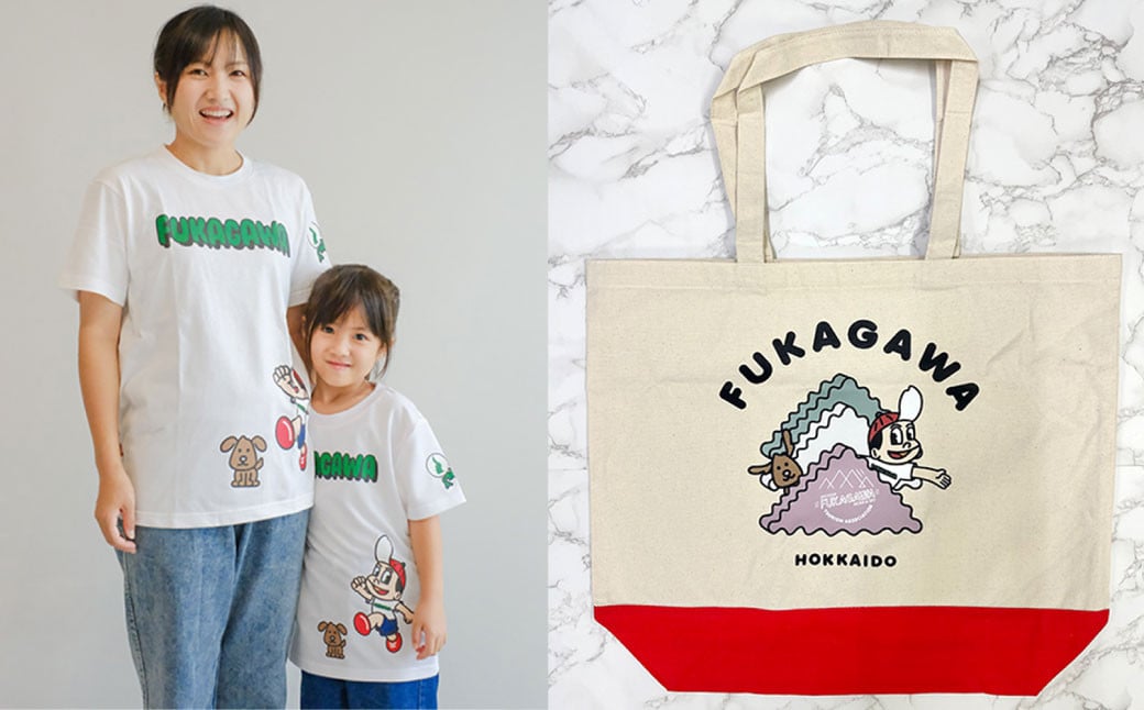 
            【選べるカラー・サイズ】FUKAGAWAオリジナルTシャツ ホワイト（大人用・子ども用）・トートバック・オリジナルピンバッチ2個セット シャツ Tシャツ 服 ピンバッチ バック トートバッグ 赤 北海道 深川市
          