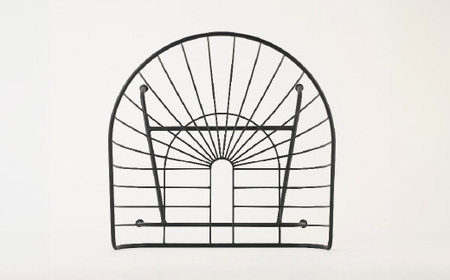 Hoopラウンジチェア　包み込まれるような座り心地のアイアンラウンジチェア インテリア 家具 杉山製作所 椅子 ソファ オシャレ おしゃれ