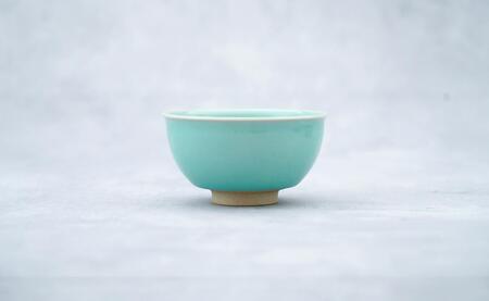 有田焼 翡翠天青茶碗 2色セット【梶原大敬 茂正工房】器 うつわ 食器 和食器 ちゃわん ご飯 ごはん お茶碗 ペア セット 2個 食器セット 青磁 翡翠 天青 ブルー グリーン 作家 手仕事 ろくろ