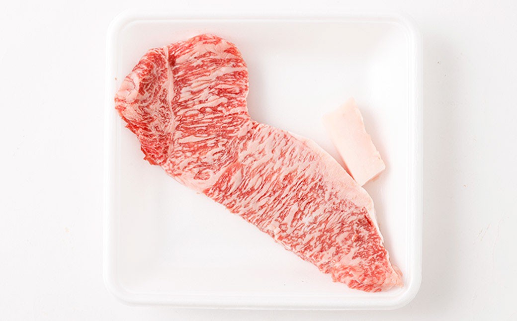 武藤牧場直売店山嘉 サーロインステーキ 約150g×1枚 （計4回） 合計約600g 【冷凍 定期便4ヶ月】 ／ 牛肉 サーロイン ステーキ 定期便 三重県 桑名市