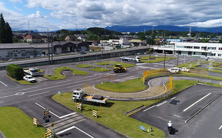 南湖自動車学校＆白河自動車学校 教習料金割引クーポン【30,000円分】自動車学校 南湖自動車学校 白河自動車学校 クーポン券 F23R-885
