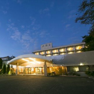 【ふるさと納税】G0097 三谷温泉 平野屋 1泊朝食付き ペア宿泊券（日曜日～金曜日・緑翠亭利用）蒲郡 天然温泉 老舗 旅館 モーニング 2名様
