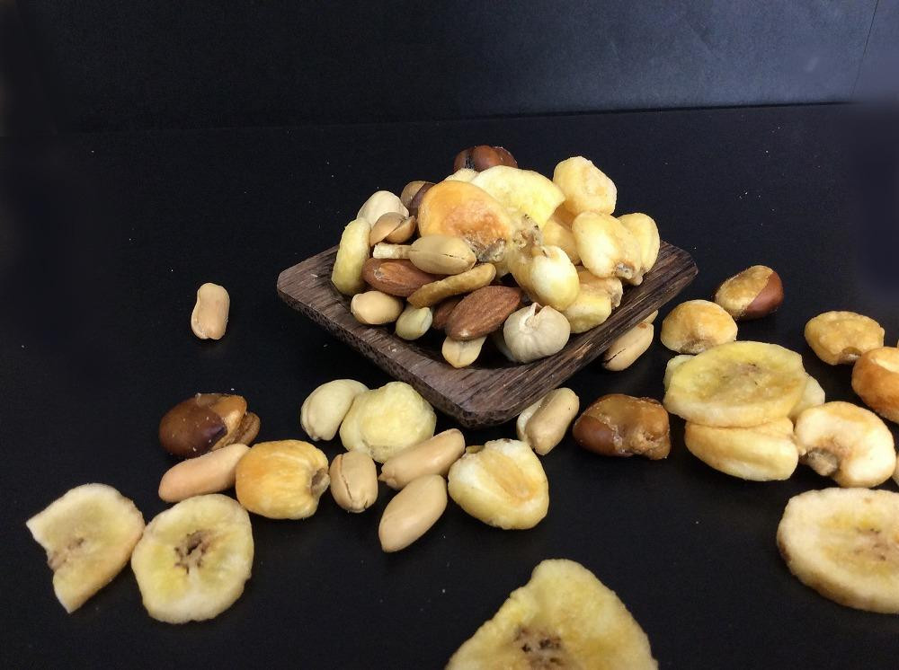 
            Nuts＆バナナチップ　Premium
          