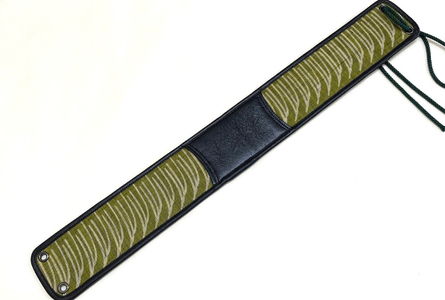 AI003　ウージ染め手染め三線胴巻き（ザワワてぃーがー）