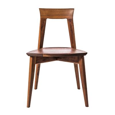 ふるさと納税 武蔵村山市 【KOMA】stacking chair 2019 重ねられる美しい木製椅子【ウォールナット】