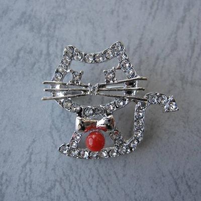 ふるさと納税 大月町 高知産天然赤珊瑚の猫のブローチ