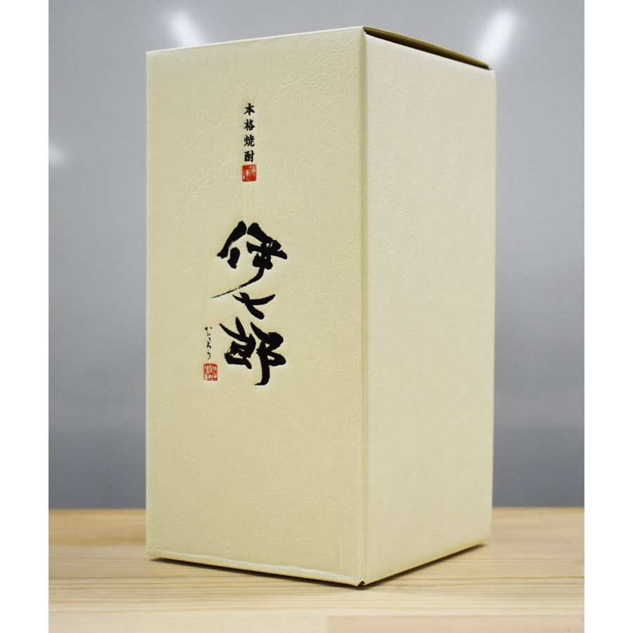 ＜海連＞本格芋焼酎　「伊七郎」　～黒瀬安光作～　720ml　白磁器