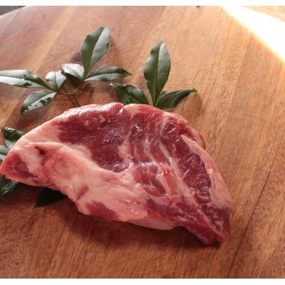 ふるさと納税 大月市 【先行受付】大月のびのび放牧羊　ラム肉ステーキカット　肩ロース　200g以上　バラ200g以上