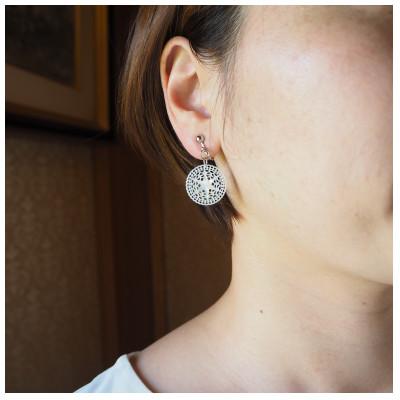 ふるさと納税 大和高田市 白蝶貝「ベツレヘムパール風」イヤリング |  | 01