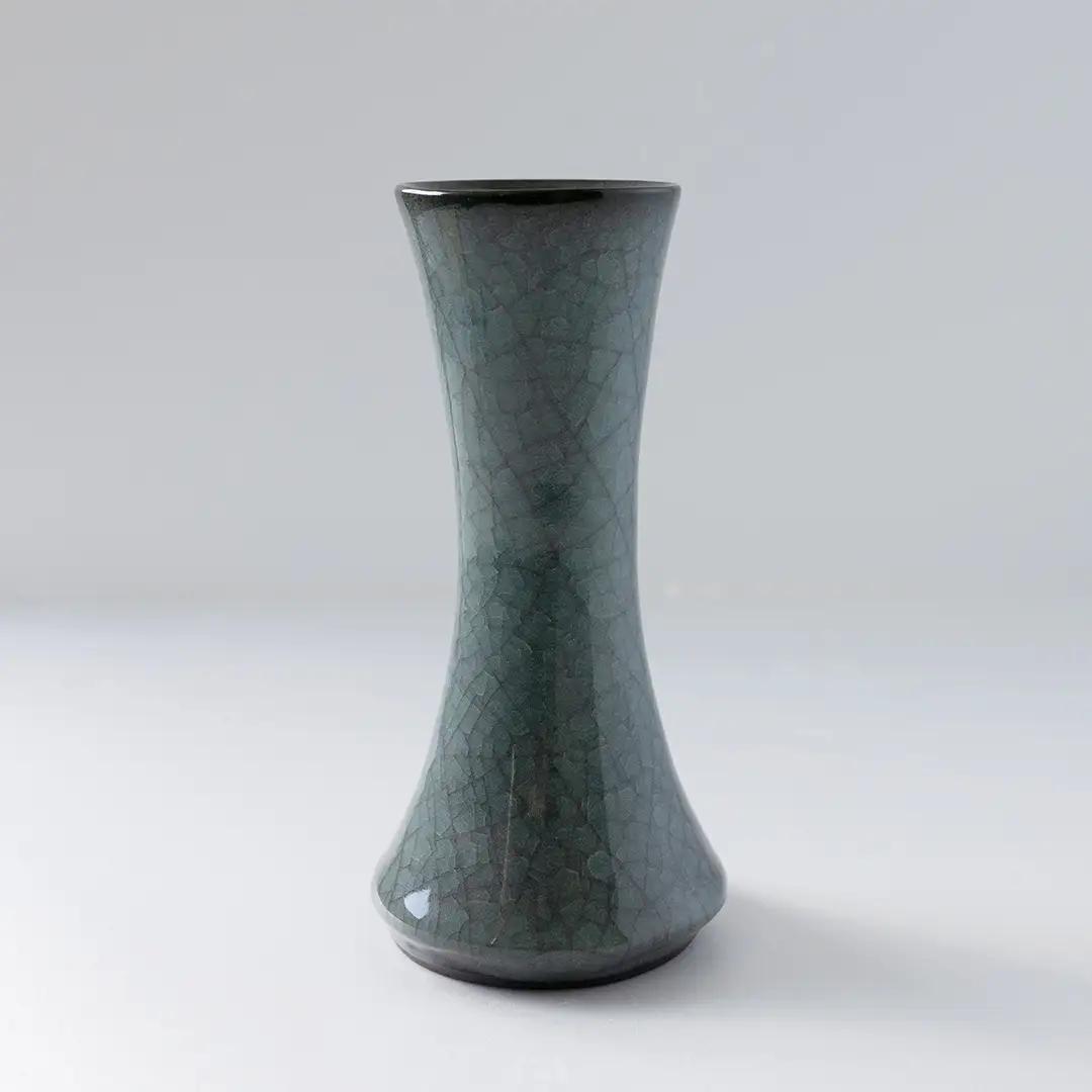 【氷裂貫入青瓷】花器 （小野寺裕司 作） 径7.6cm×高さ19.8cm